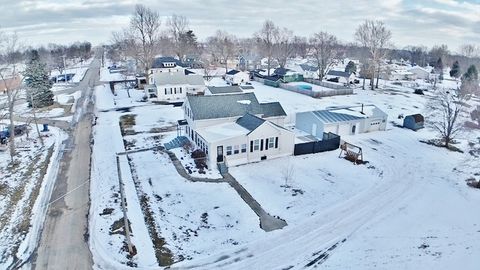 Tiny photo for 300 E South Street, Atlanta, IL 61723 (MLS # 12559478)