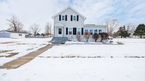 Tiny photo for 300 E South Street, Atlanta, IL 61723 (MLS # 12559478)