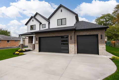 Tiny photo for 8743 Austin Avenue, Oak Lawn, IL 60453 (MLS # 12539513)