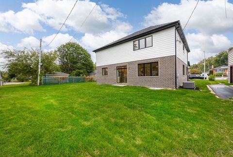 Tiny photo for 8743 Austin Avenue, Oak Lawn, IL 60453 (MLS # 12539513)