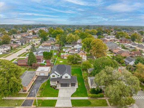 Tiny photo for 8743 Austin Avenue, Oak Lawn, IL 60453 (MLS # 12539513)