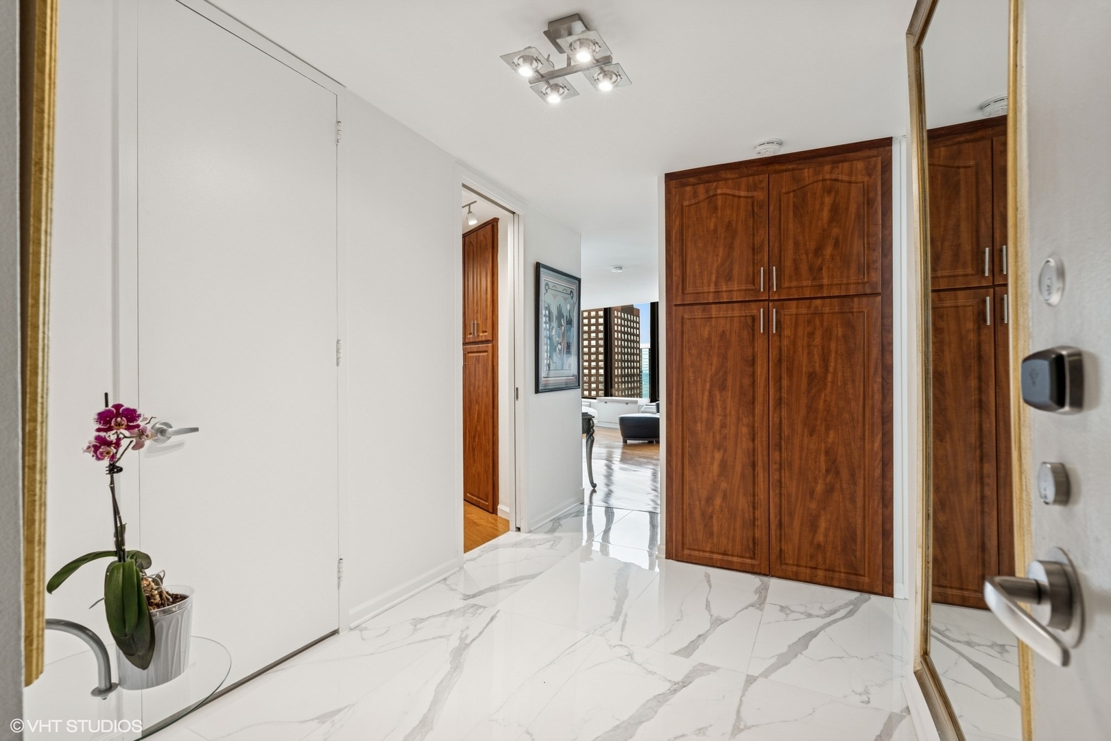 505 N LAKE SHORE Drive 5201