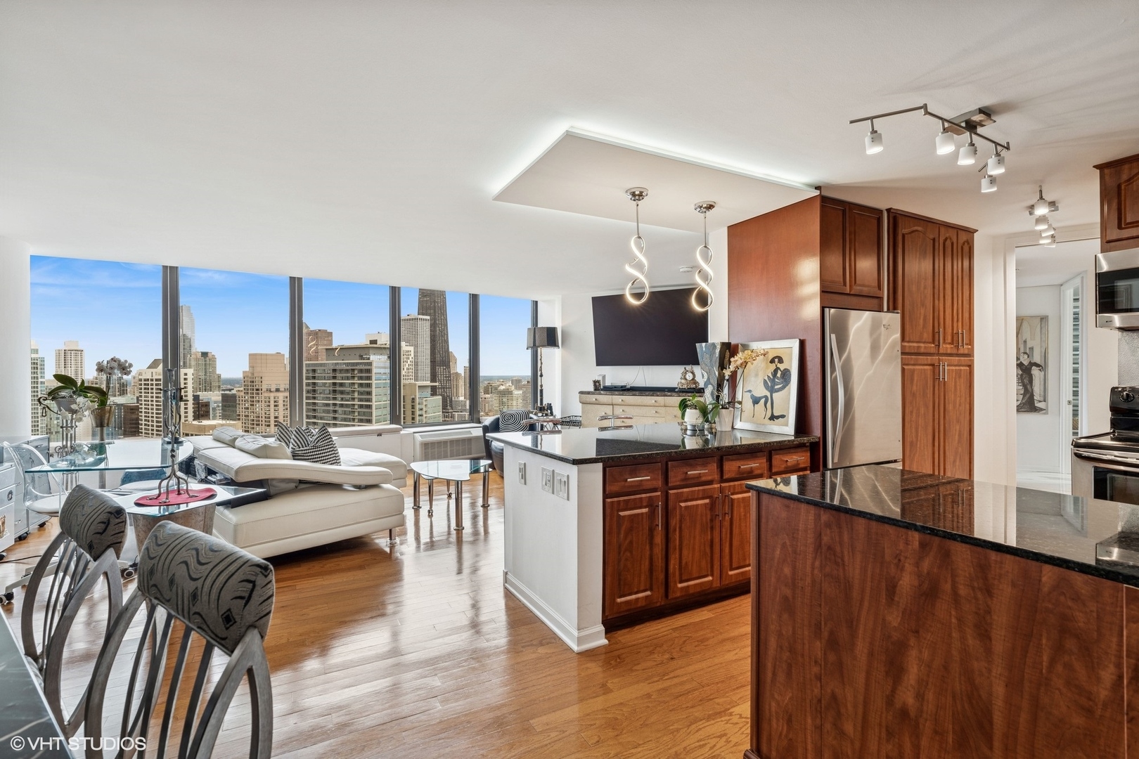 505 N LAKE SHORE Drive 5201