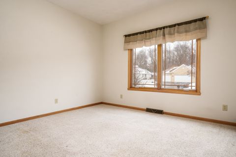 Tiny photo for 213 Boeing Trail, Poplar Grove, IL 61065 (MLS # 12550097)