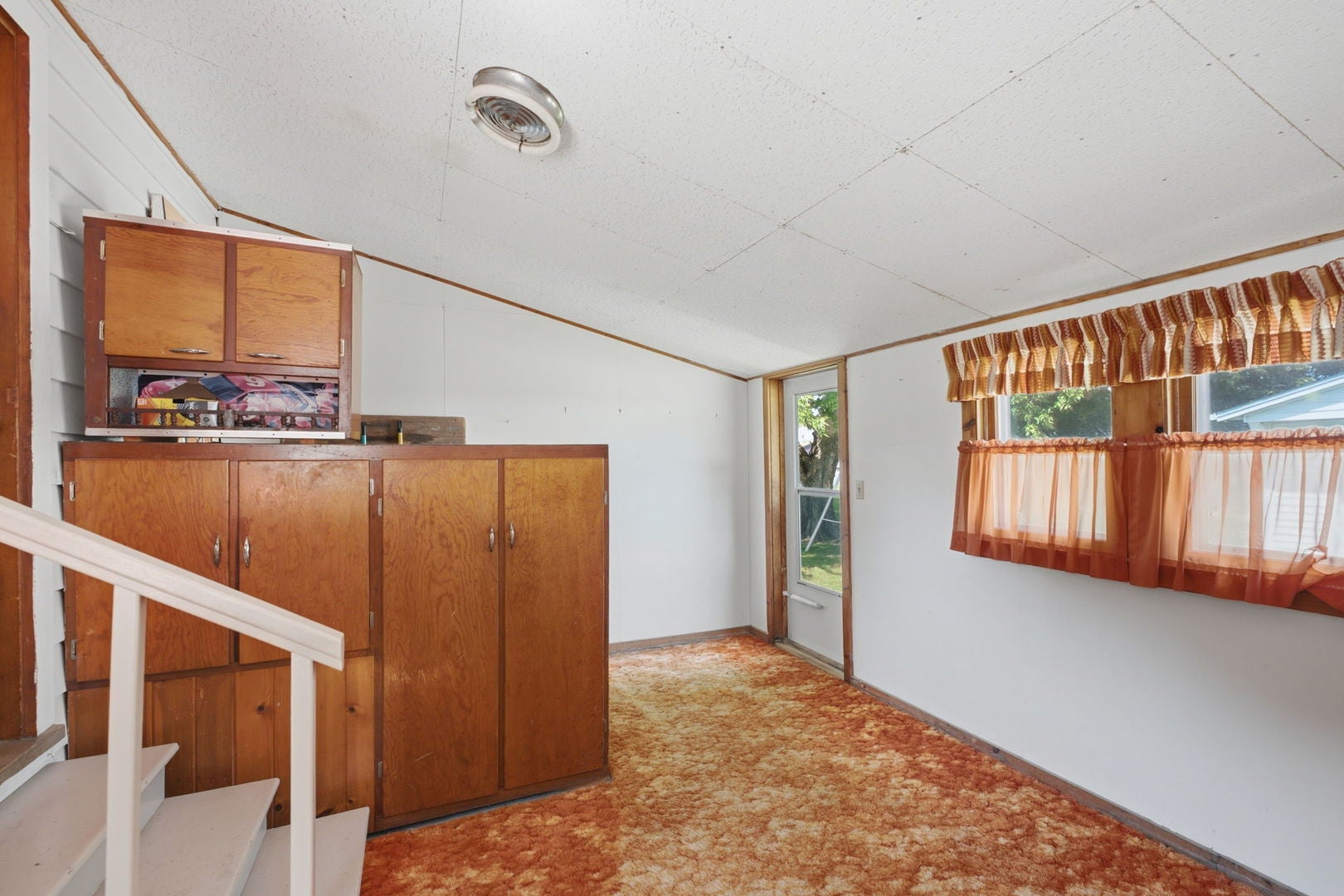 705 SW 4th Street