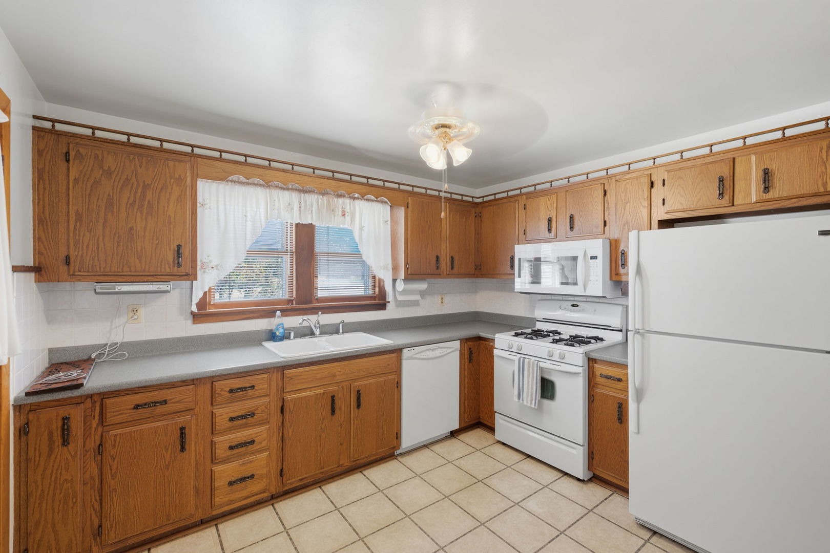 705 SW 4th Street