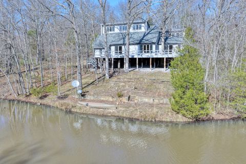 Tiny photo for 207 Kennedy Road, Carbondale, IL 62903 (MLS # 12607660)