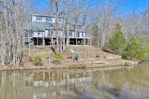 Photo of 207 Kennedy Road, Carbondale, IL 62903 (MLS # 12607660)