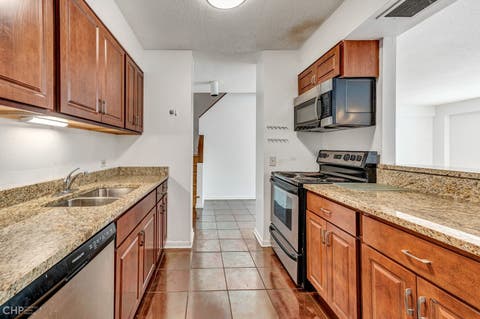 Tiny photo for 1115 S Plymouth Court #113, Chicago, IL 60605 (MLS # 12662868)