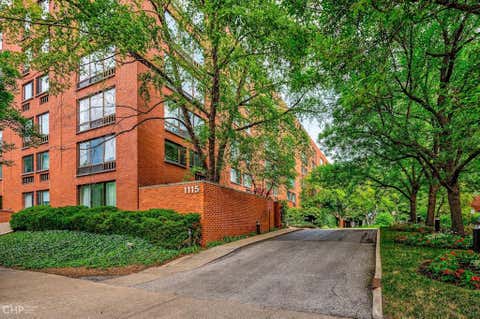Tiny photo for 1115 S Plymouth Court #113, Chicago, IL 60605 (MLS # 12662868)