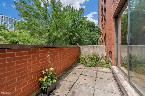 Tiny photo for 1115 S Plymouth Court #113, Chicago, IL 60605 (MLS # 12662868)