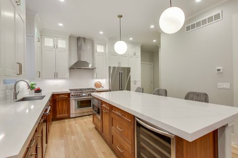 Tiny photo for 4135 N Kenmore Avenue #1S, Chicago, IL 60613 (MLS # 12534668)