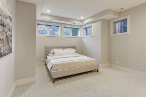 Tiny photo for 4135 N Kenmore Avenue #1S, Chicago, IL 60613 (MLS # 12534668)