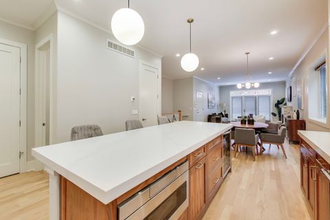 Tiny photo for 4135 N Kenmore Avenue #1S, Chicago, IL 60613 (MLS # 12534668)