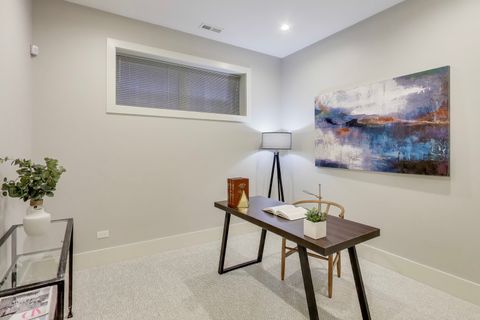 Tiny photo for 4135 N Kenmore Avenue #1S, Chicago, IL 60613 (MLS # 12534668)