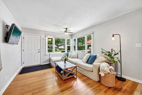 Tiny photo for 16841 Willow Lane Drive, Tinley Park, IL 60477 (MLS # 12687327)