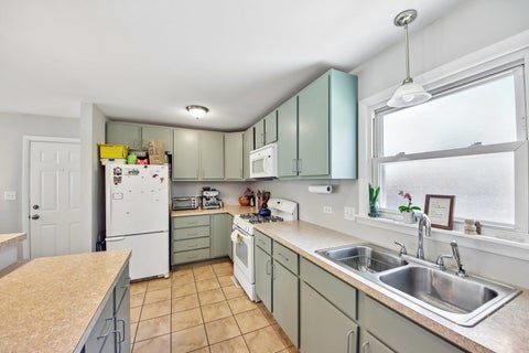 Tiny photo for 16841 Willow Lane Drive, Tinley Park, IL 60477 (MLS # 12687327)