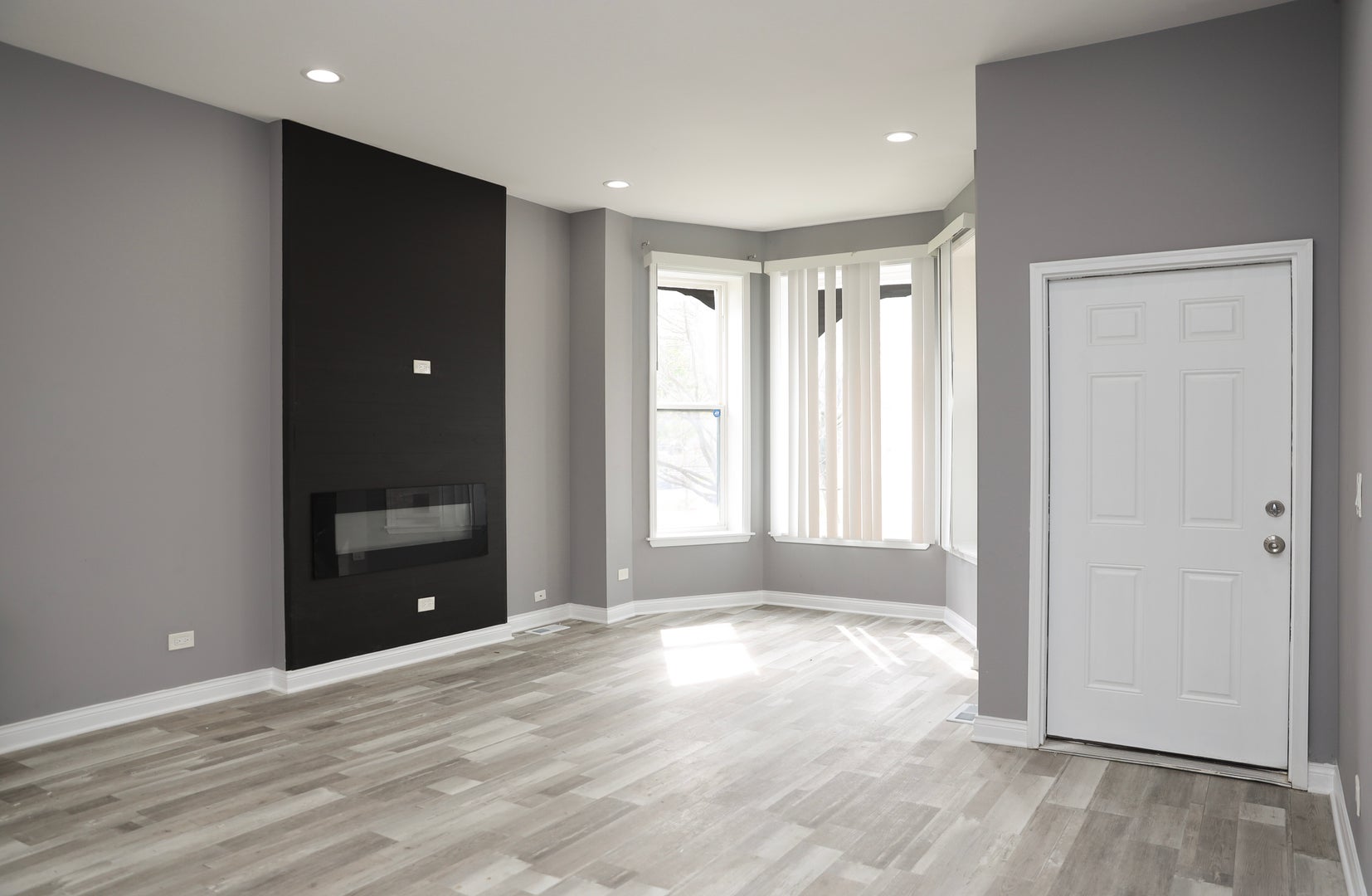 1253 S Millard Avenue - Photo 4