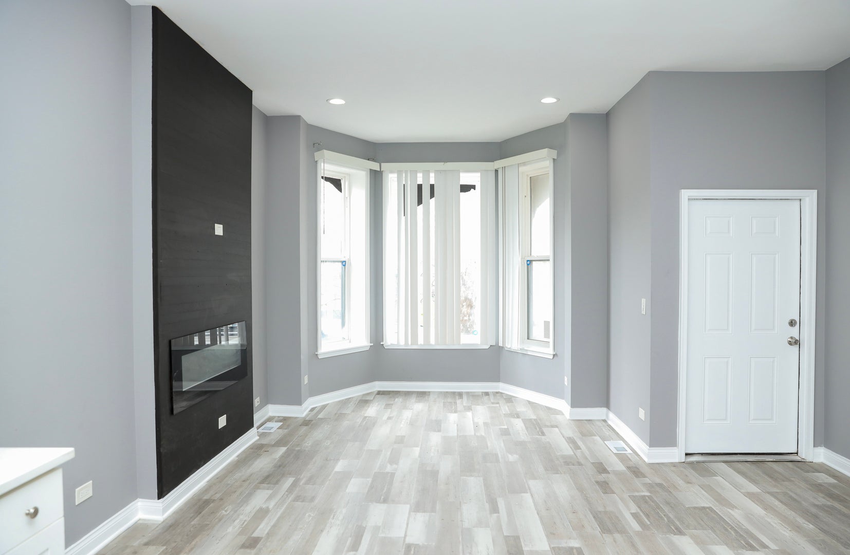 1253 S Millard Avenue - Photo 2