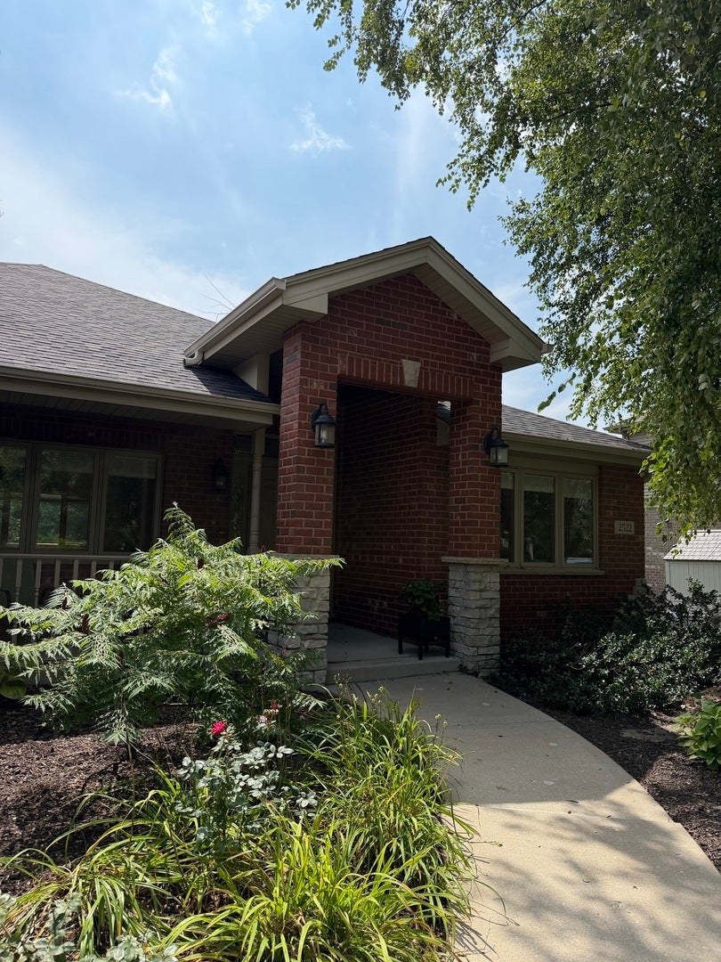 2522 Bluestone Bay Drive