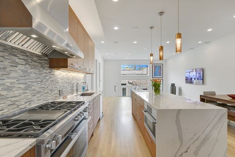 Tiny photo for 3012 N Hoyne Avenue, Chicago, IL 60618 (MLS # 12673943)
