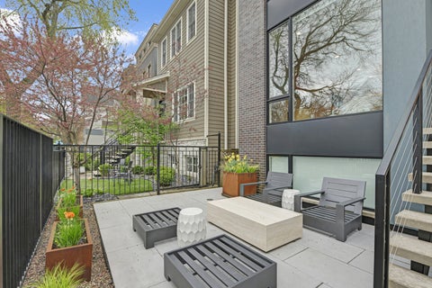 Tiny photo for 3012 N Hoyne Avenue, Chicago, IL 60618 (MLS # 12673943)