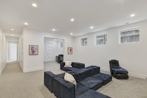 Tiny photo for 3012 N Hoyne Avenue, Chicago, IL 60618 (MLS # 12673943)