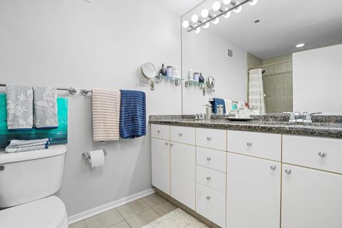 Tiny photo for 330 N Jefferson Street #1805, Chicago, IL 60661 (MLS # 12620407)