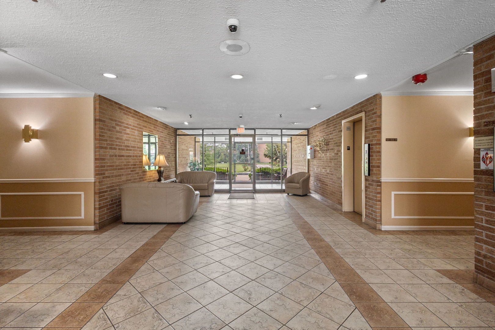 1717 W CRYSTAL Lane 310