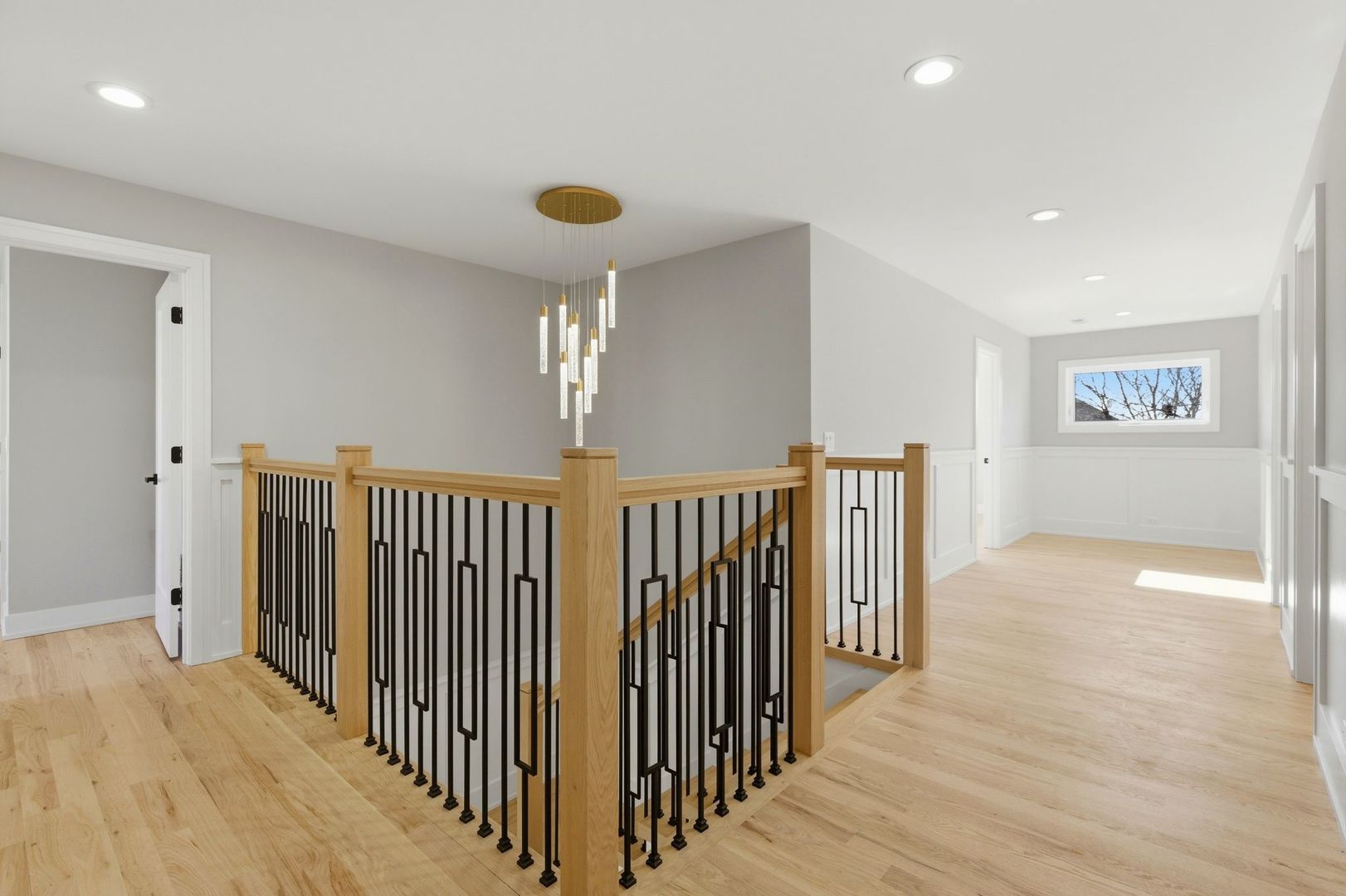 Woodridge, Illinois, 60517, United States, 4 Bedrooms Bedrooms, ,4 BathroomsBathrooms,Residential,Active,2025589