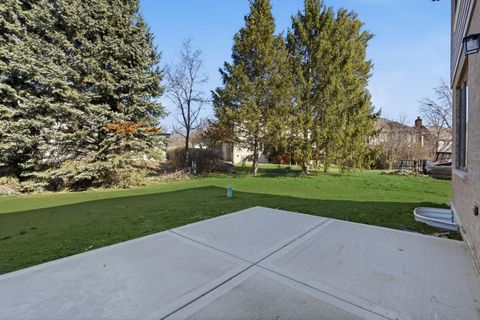 Tiny photo for 948 Stonebridge Way, Woodridge, IL 60517 (MLS # 12590659)