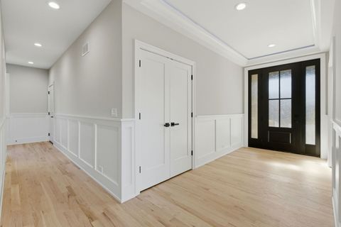 Tiny photo for 948 Stonebridge Way, Woodridge, IL 60517 (MLS # 12590659)