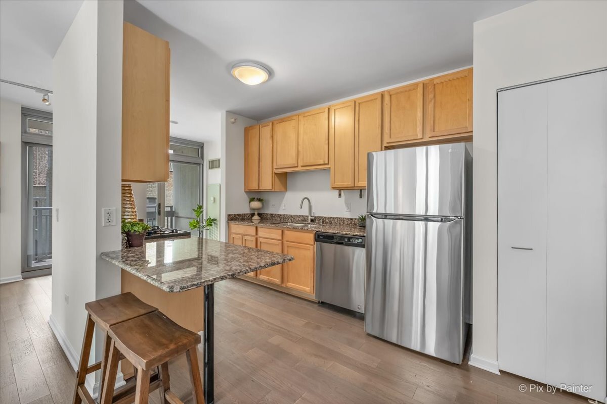 125 S Jefferson Street 907