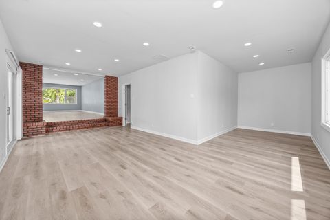 Tiny photo for 6640 Peach Tree Street, Hanover Park, IL 60133 (MLS # 12529969)