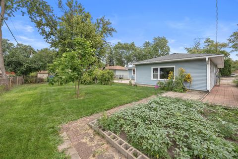 Tiny photo for 6640 Peach Tree Street, Hanover Park, IL 60133 (MLS # 12529969)