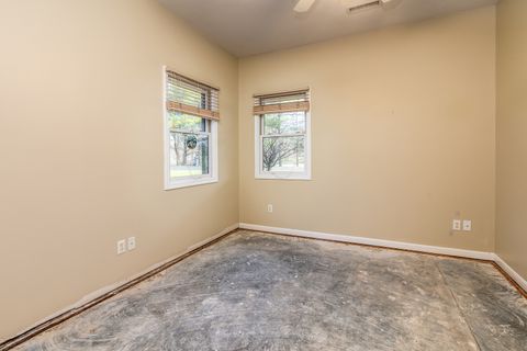 Tiny photo for 15 Lake Indian Hills Circle, Carbondale, IL 62901 (MLS # 12573377)