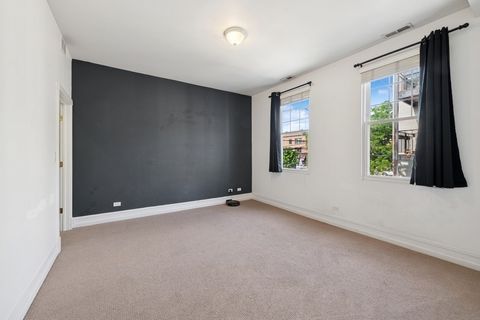 Tiny photo for 3219 N Halsted Street #C, Chicago, IL 60657 (MLS # 12485449)