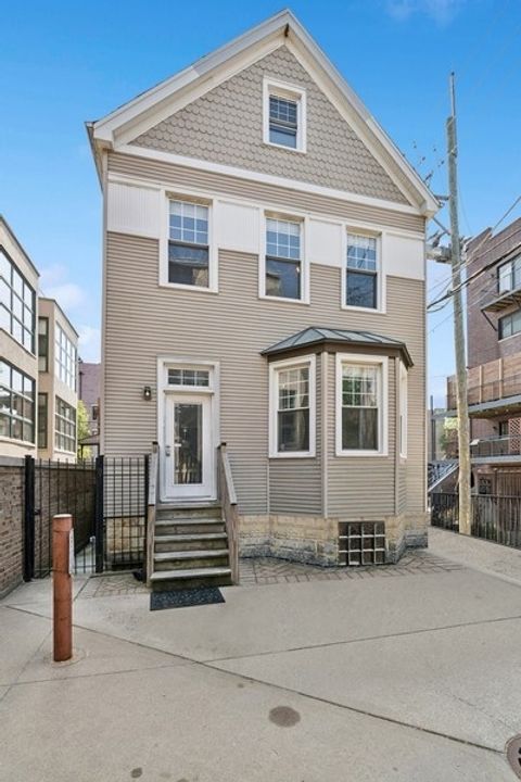 Tiny photo for 3219 N Halsted Street #C, Chicago, IL 60657 (MLS # 12485449)