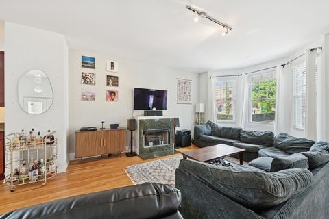 Tiny photo for 3219 N Halsted Street #C, Chicago, IL 60657 (MLS # 12485449)
