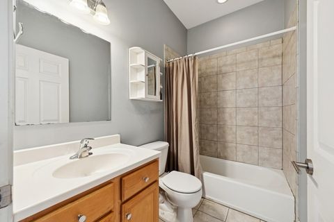 Tiny photo for 3219 N Halsted Street #C, Chicago, IL 60657 (MLS # 12485449)