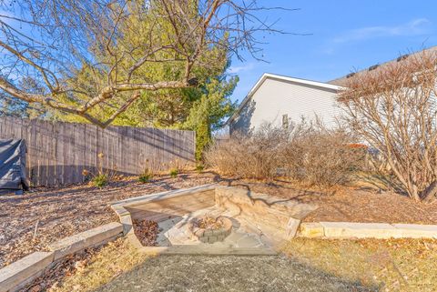 Tiny photo for 1730 E Rusholme Street, Davenport, IA 52803 (MLS # 12556271)