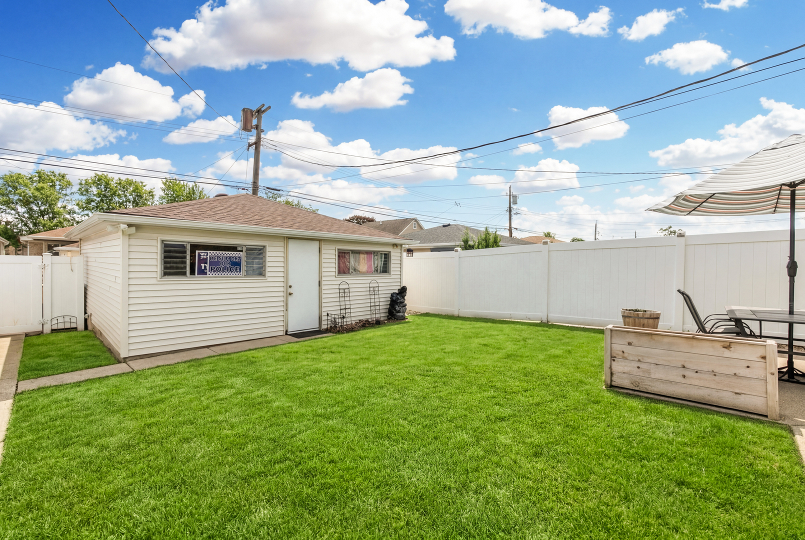 7441 N Octavia Avenue