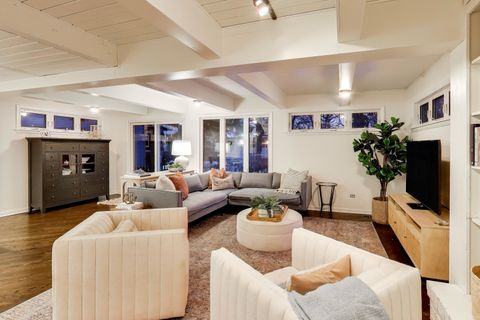 Tiny photo for 400 S Crescent Avenue, Park Ridge, IL 60068 (MLS # 12577270)