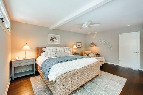 Tiny photo for 400 S Crescent Avenue, Park Ridge, IL 60068 (MLS # 12577270)