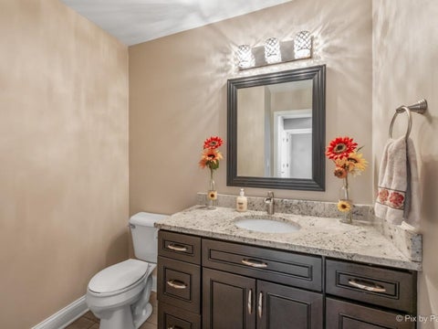 Tiny photo for 885 Stockbridge Place, Elgin, IL 60120 (MLS # 12773006)