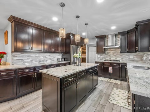 Tiny photo for 885 Stockbridge Place, Elgin, IL 60120 (MLS # 12773006)