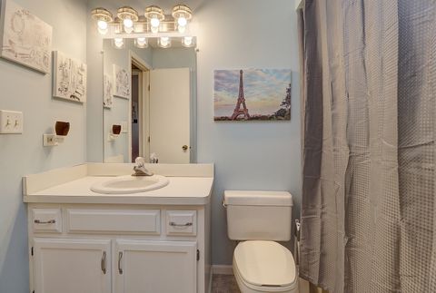 Tiny photo for 323 Vista Court #B, Minooka, IL 60447 (MLS # 12570088)