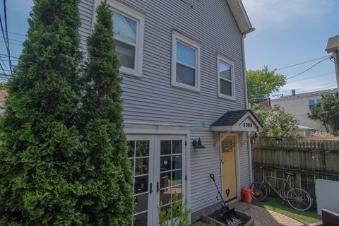 1709 W Barry Avenue CH Chicago IL 60657