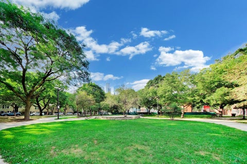 Tiny photo for 801 S Plymouth Court #1006, Chicago, IL 60605 (MLS # 12645717)