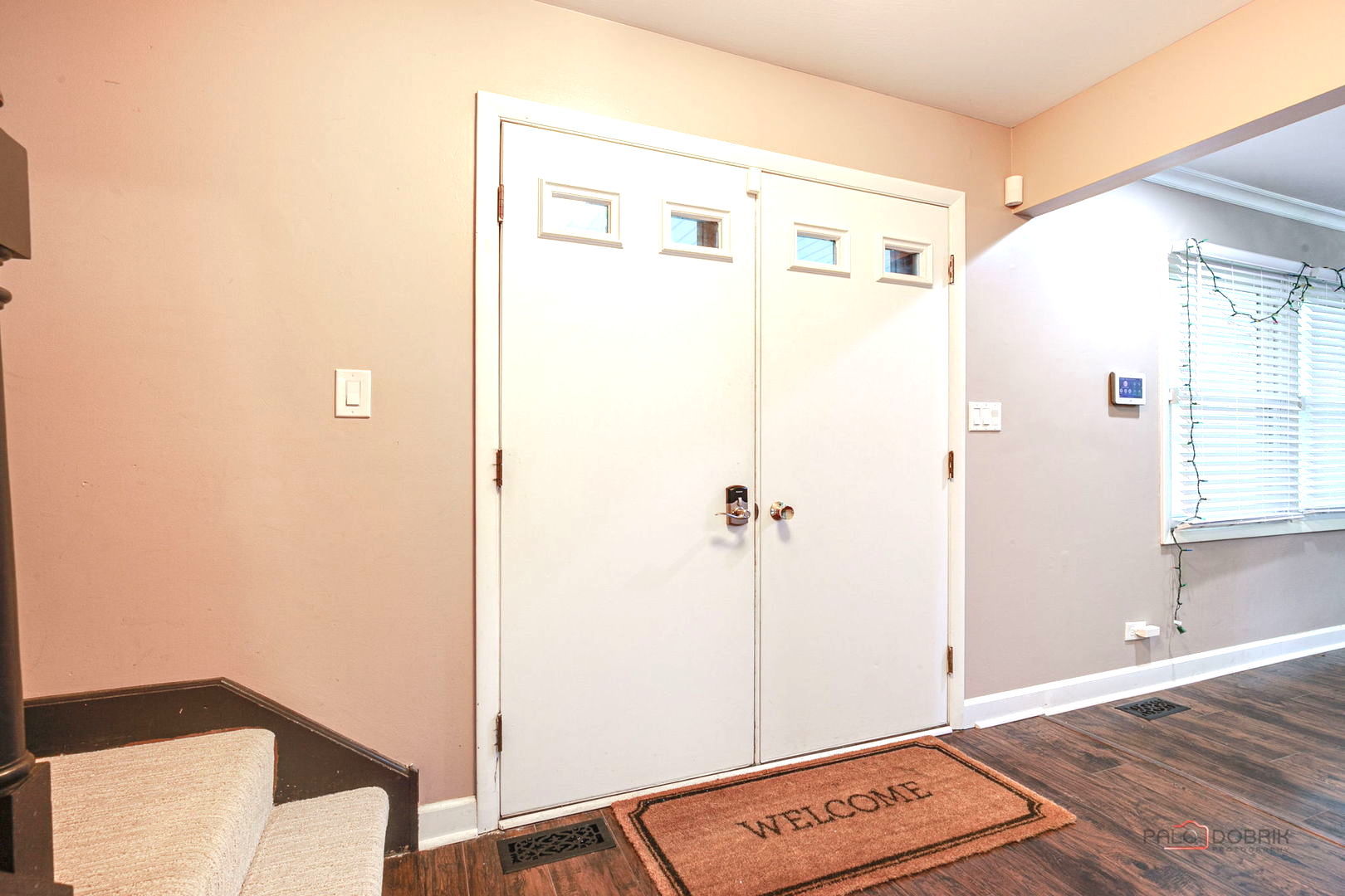 562 Applegate Lane